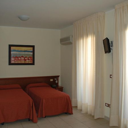 Hotel Residence Al.Pa. ريجّو دي كالابريا المظهر الخارجي الصورة